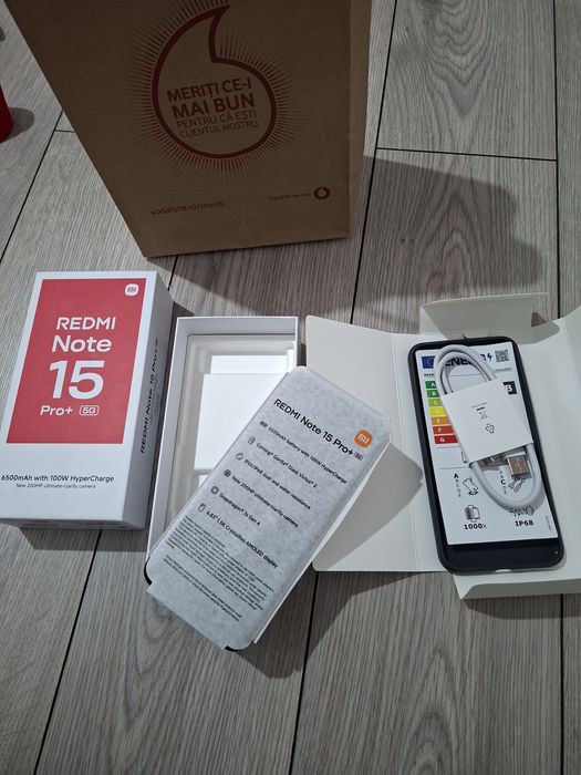 Redmi note 15 pro  plus 12 GB RAM cu 512 memorie