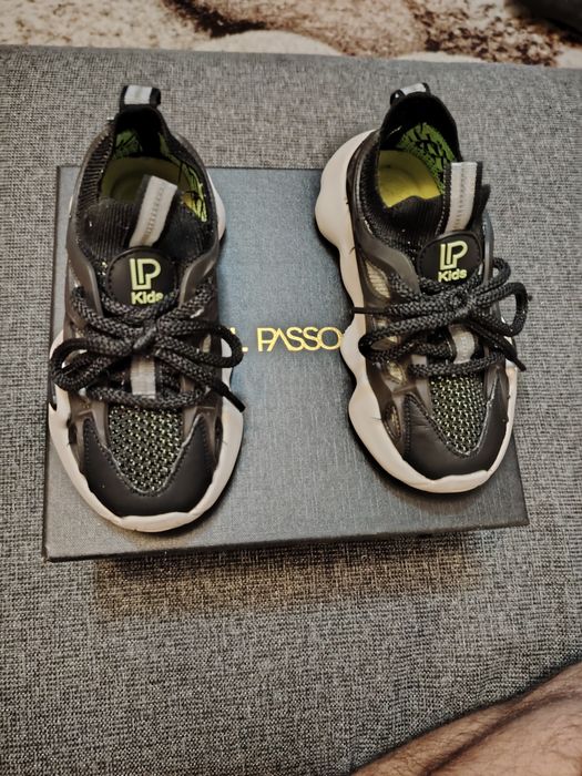 Vind adidași .IL paso copi