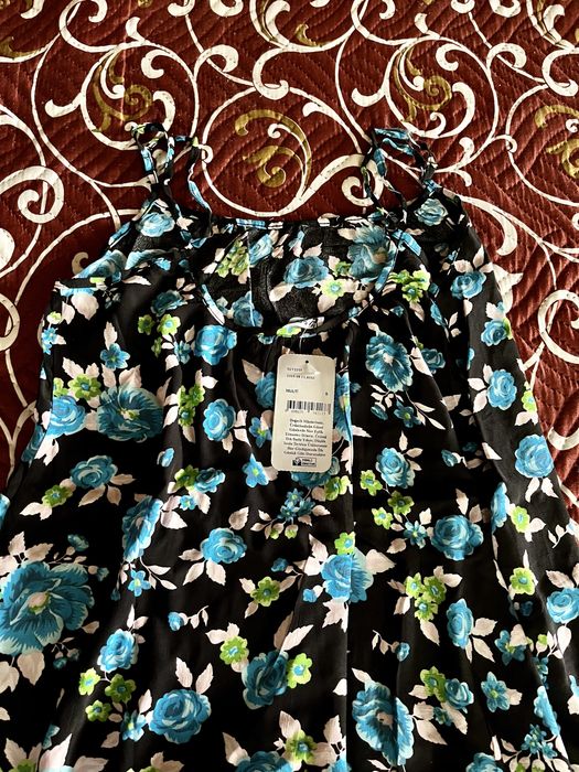 Лятна рокля с колан, който се връзва.