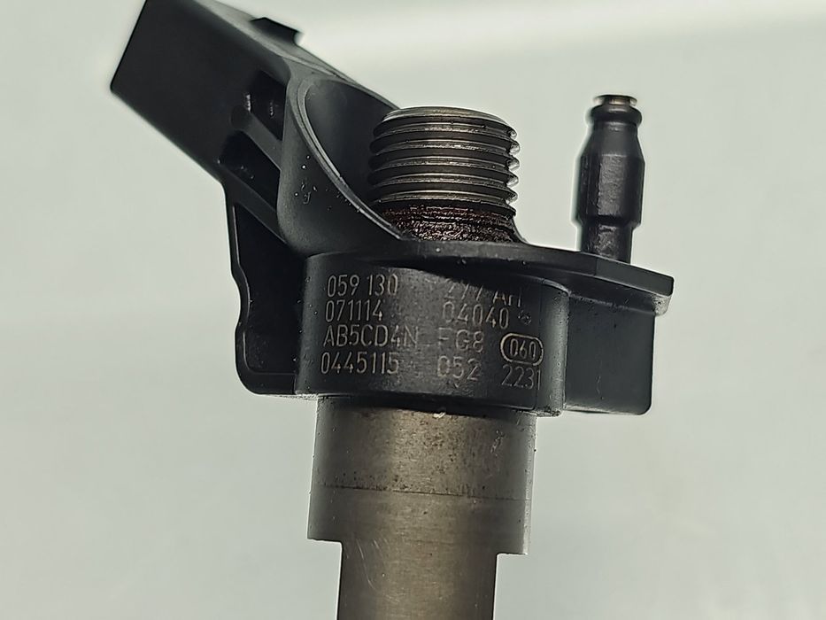 Injector Volkswagen Touareg (7LA, 7L6) [Fabr 2003-2010] 059130277AH 3.