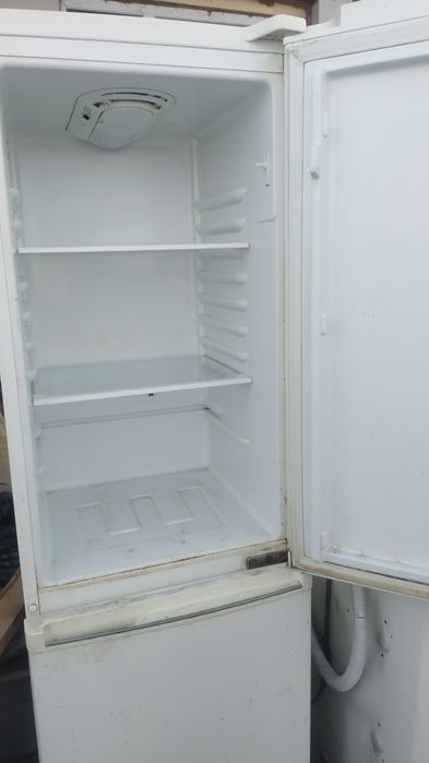 Холодильник б/у Самсунг
