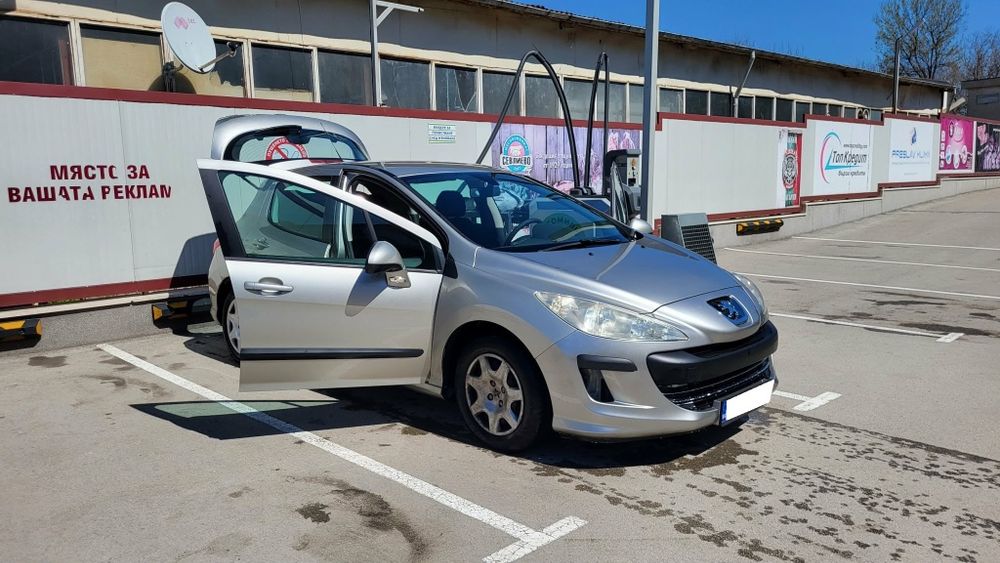 Peugeot 308 1.6HDI 90к.с.  2008