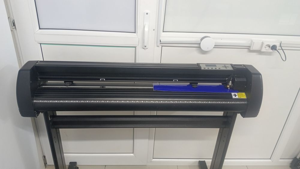 Продается плоттер