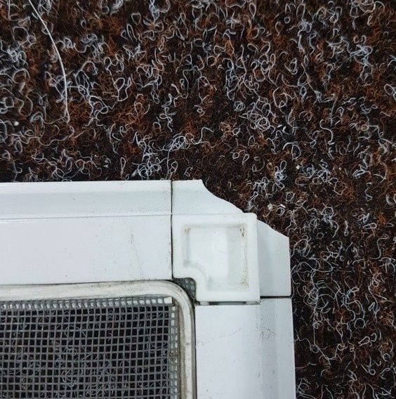 Москитные сетки  ремонт и реставрация