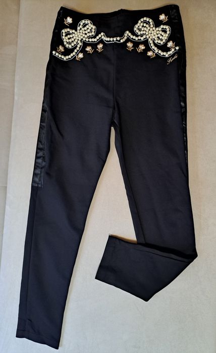 Дамски дънки и панталони-Нови (Coconuda,Guess,Roberta Biagi