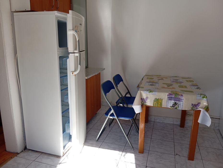 Garsonieră de închiriat