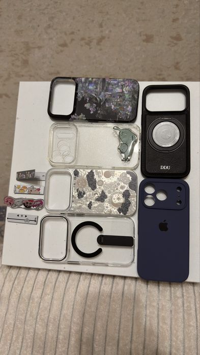 Чехлы на IPHONE 17 PRO