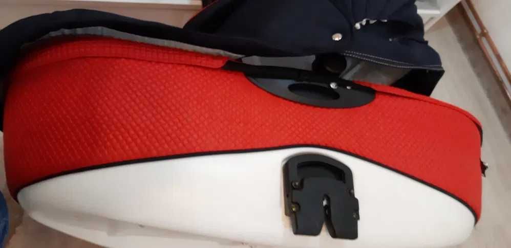 Полска Детска количка