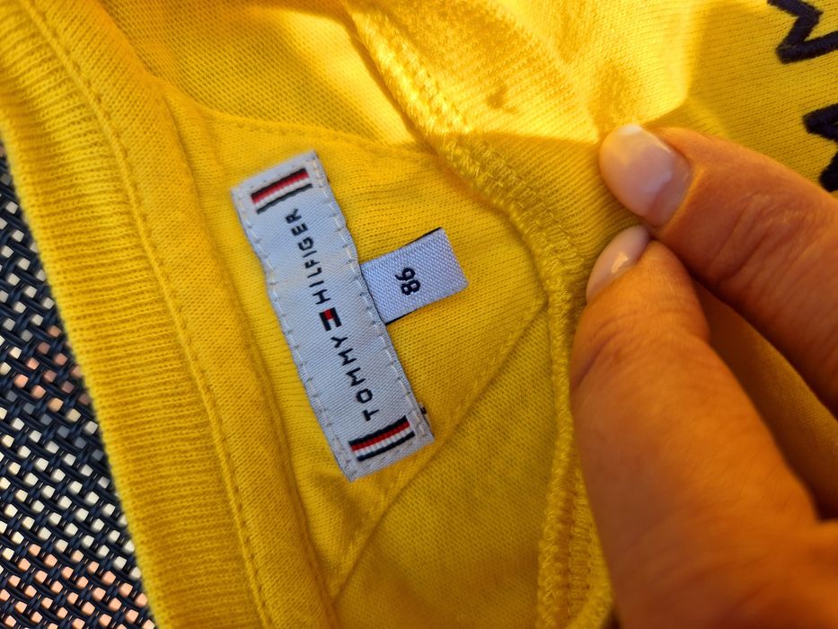 Tricou Tommy hilfiger, mărimea 86