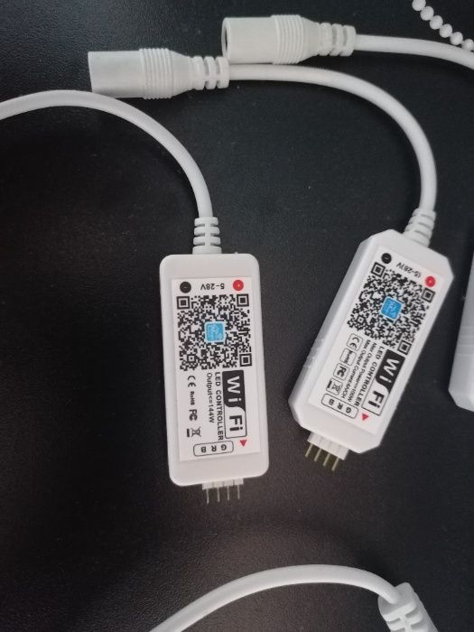 Banda RGB Tub - se poate baga in apa + diversi conectorii