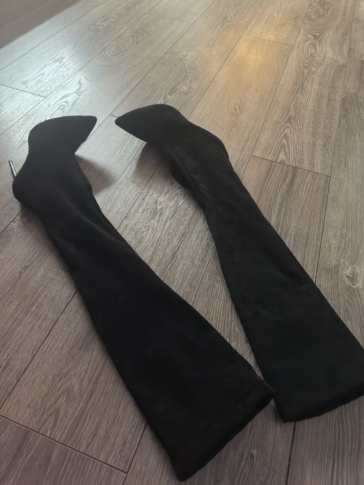 Нови чизми от велур