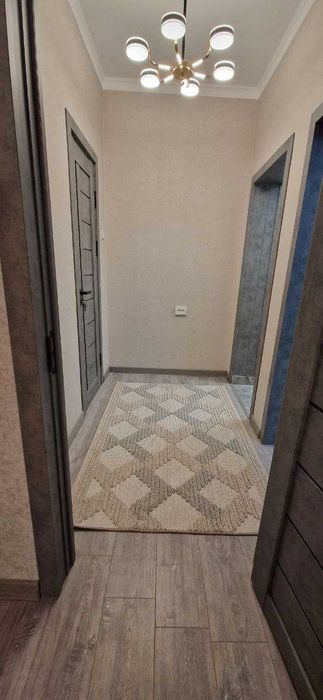 Продаётся своя 2х комнатная. ул. Бабура. Укомплектованная