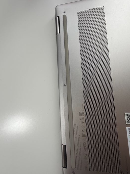 Lenovo Yoga 2-in-1 14” 2.8K  AI 7 350 | 32GB RAM | 1TB SSD | IMPECABIL + GARANȚIE