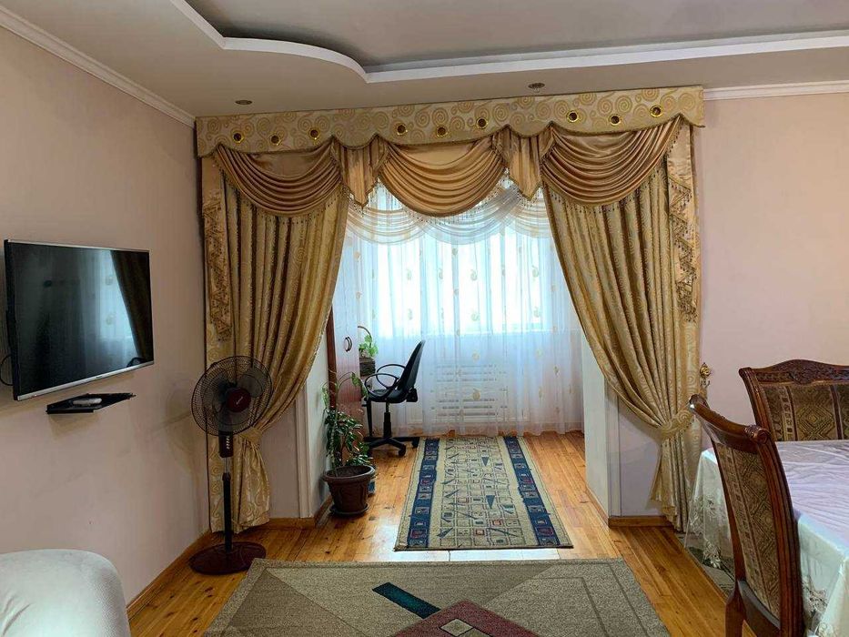 На Ц-1 сдается в аренду своё 4 ком. кв.