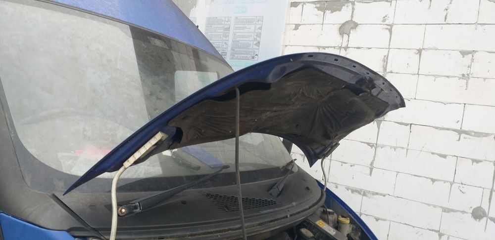 Mască, bară, capotă Ford Transit 2003