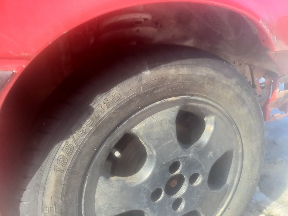 Титановые диски с резиной.