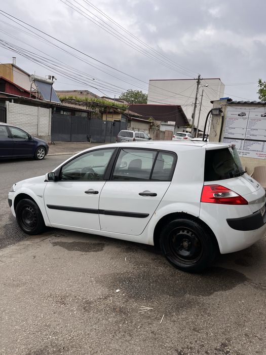 De VANzARE Renault Megane 1,5 motorina