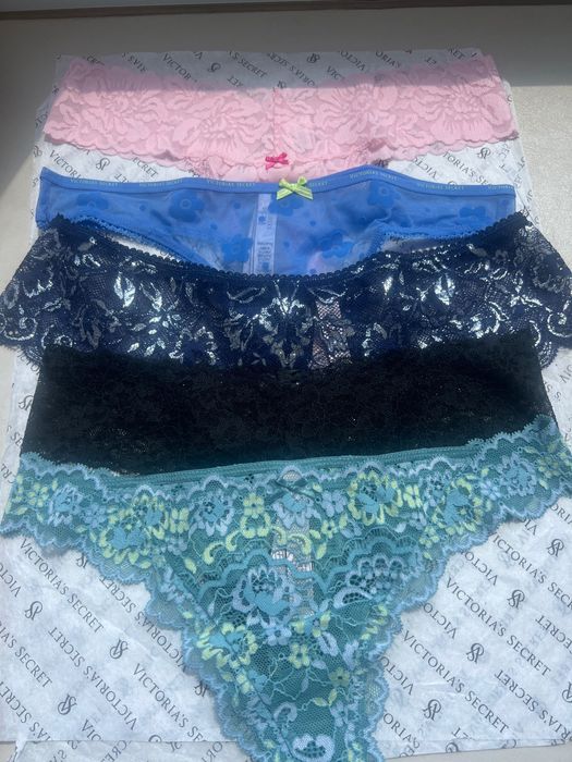 3 бр €25 Оригинално бельо Victoria’s Secret  XS,S,M,L,XL