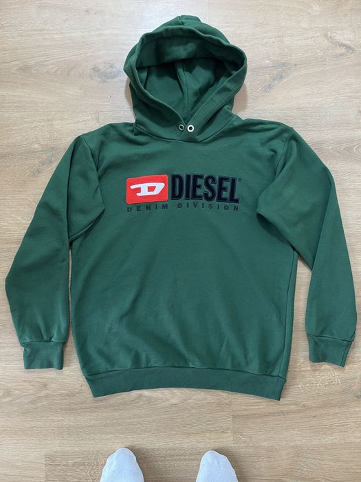 Diesel,Tommy Hilfiger дамски суитчъри М
