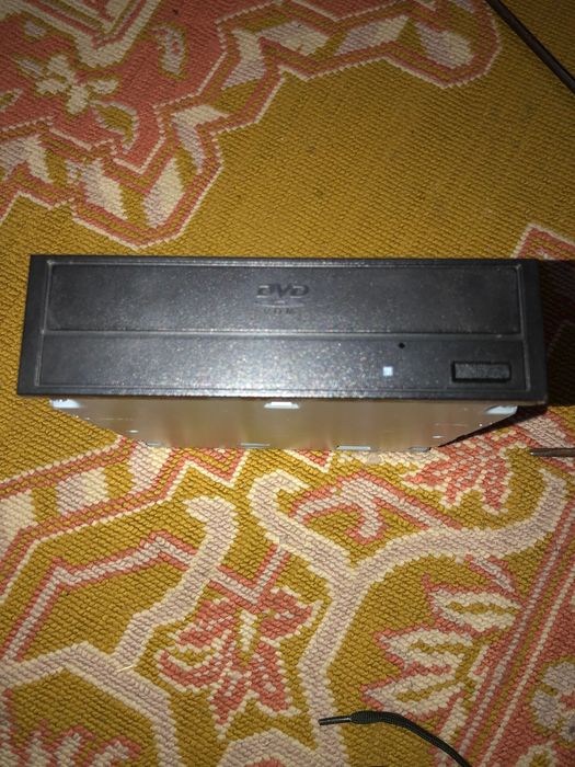 Piese pc gaming in descriere