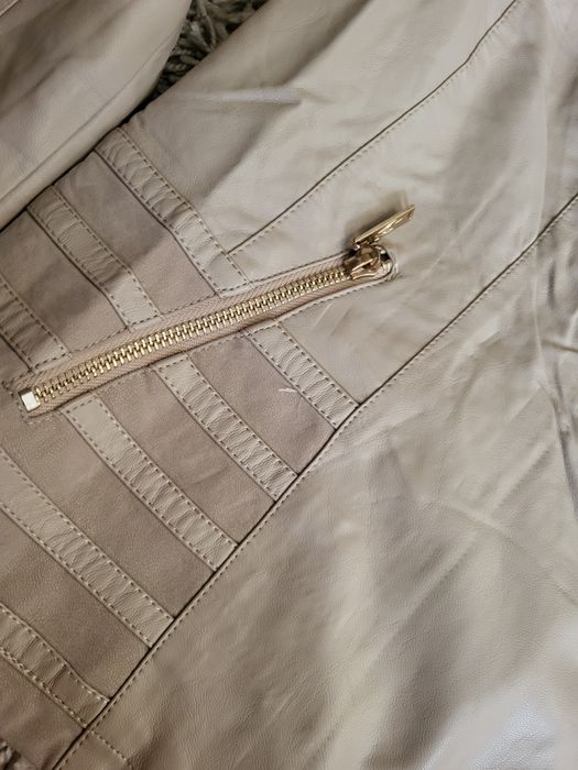 Продам куртку эко- кожа