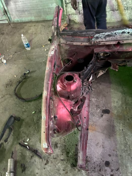 Морда передняя часть машины бмв