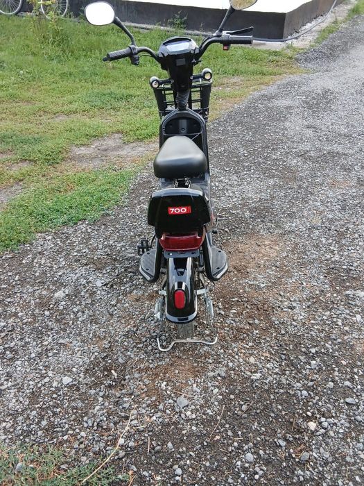 Продаю электро велосипед snapy 700