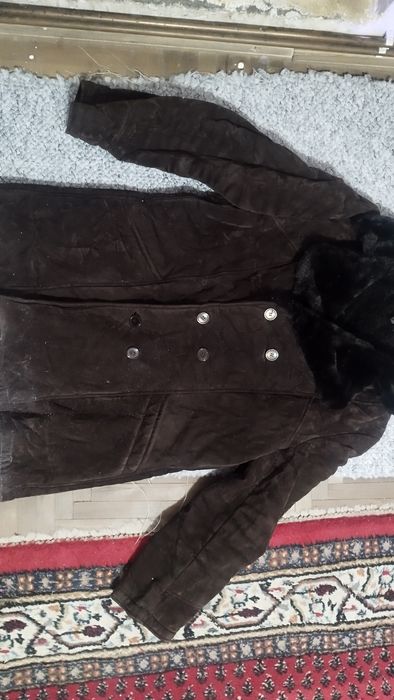 De vânzare palton unisex piele naturală oaie măr.48-50 ALLAN-DELLON