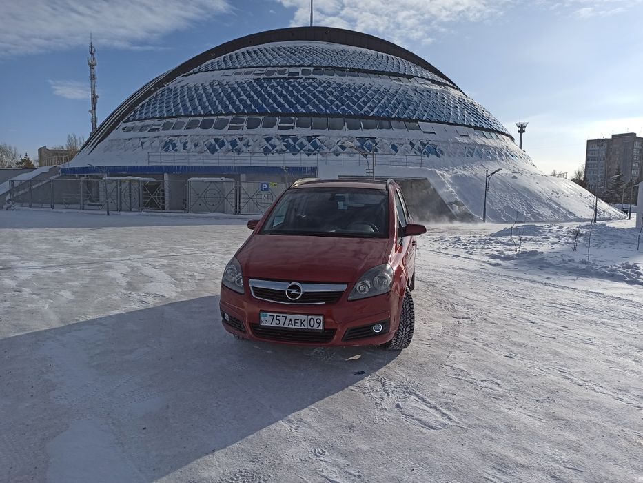 Продам Opel Zafira B