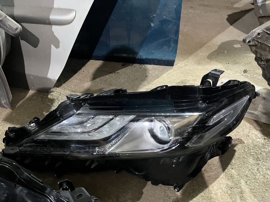 Фары на камри 70/75