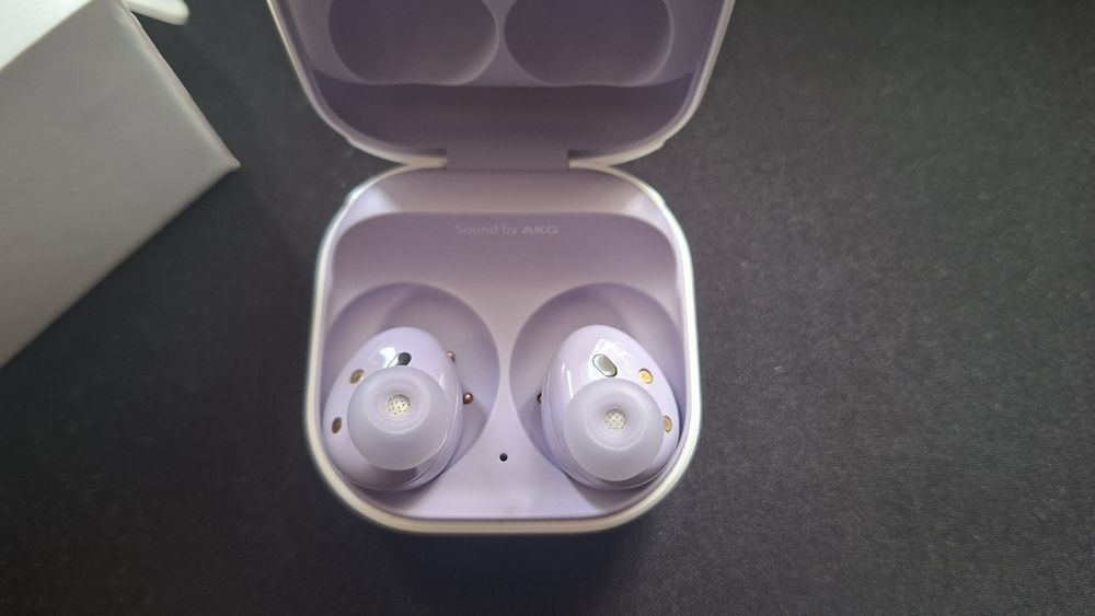 Samsung Galaxy Buds2 + оригинална кутия и тапи