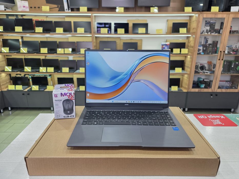 Новые Honor (16" WUXGA IPS, Core i5-12450H)
