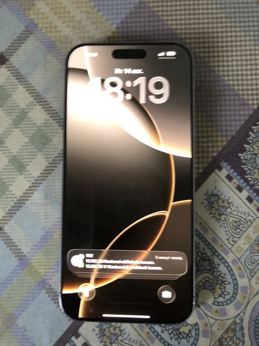 Iphone 16 pro Makc