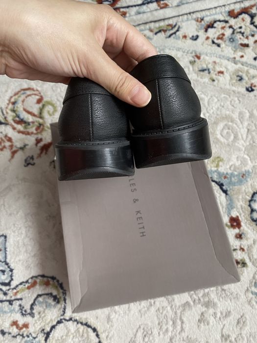 Полуботинки Charles&Keith