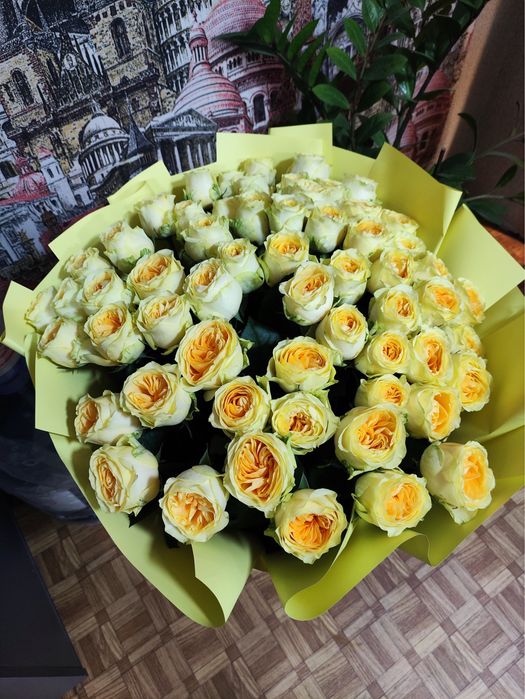 Цветы желтые розы