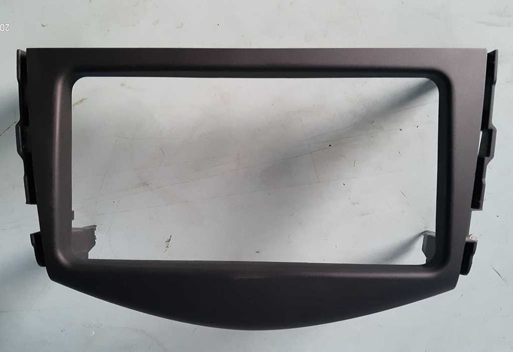 Переходная рамка для   RAV 4