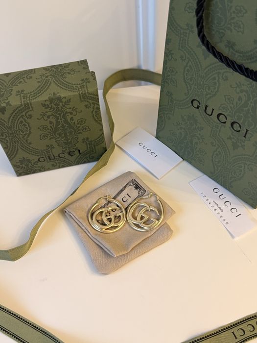 Cercei Gucci GG.