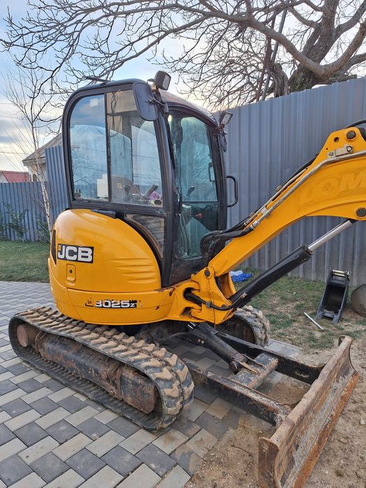 Miniexcavator JCB 8025 ZTS an 2019
