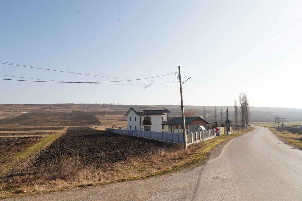 Vand teren extravilan 1800m, Ipotești, Botoșani