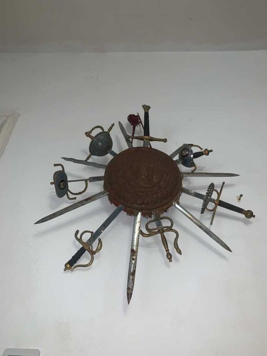 Panoplie cu sapte sabii