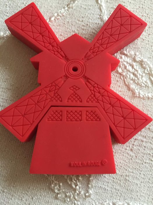 Колекционерски ключодържател и флаш памет 4GB Moulin Rouge / Мулен Руж