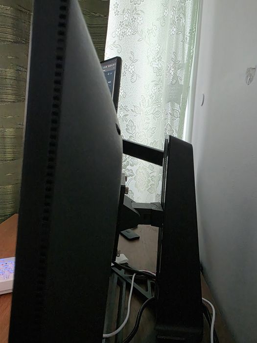 Monitor gaming Lenovo 27 inch 2k