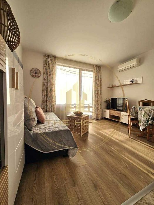 Дава се под наем Двустаен апартамент в Варна, Център - 52 кв.м за 448.8 € - Снимка #3