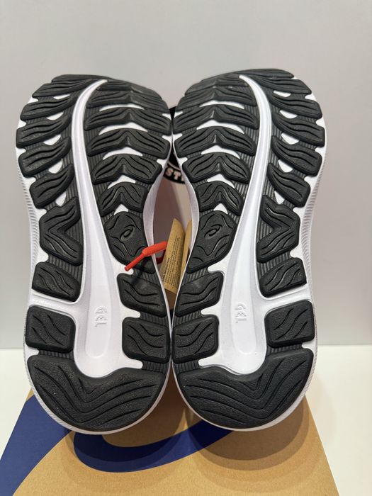 Маратонки ASICS GEL EXCITE 8 .Номер 42.5