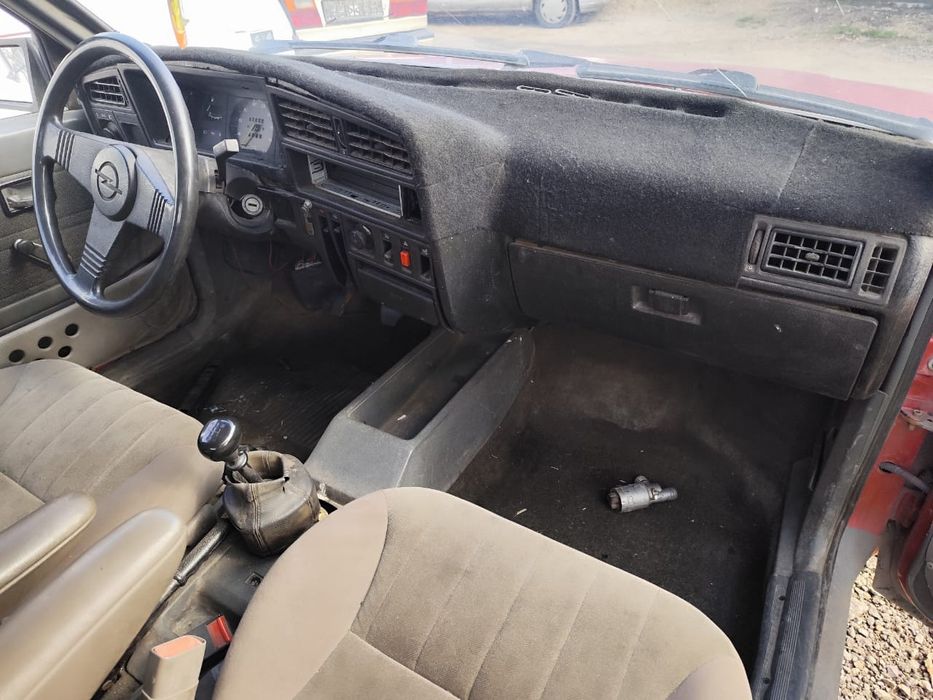 Опель Аскона по з.ч