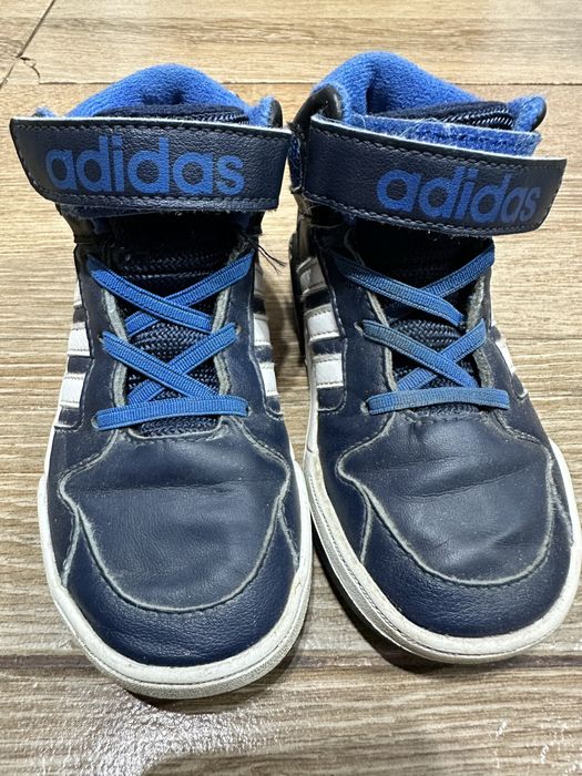 Vand adidasi copii marime 26