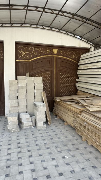 Продаеться ворота