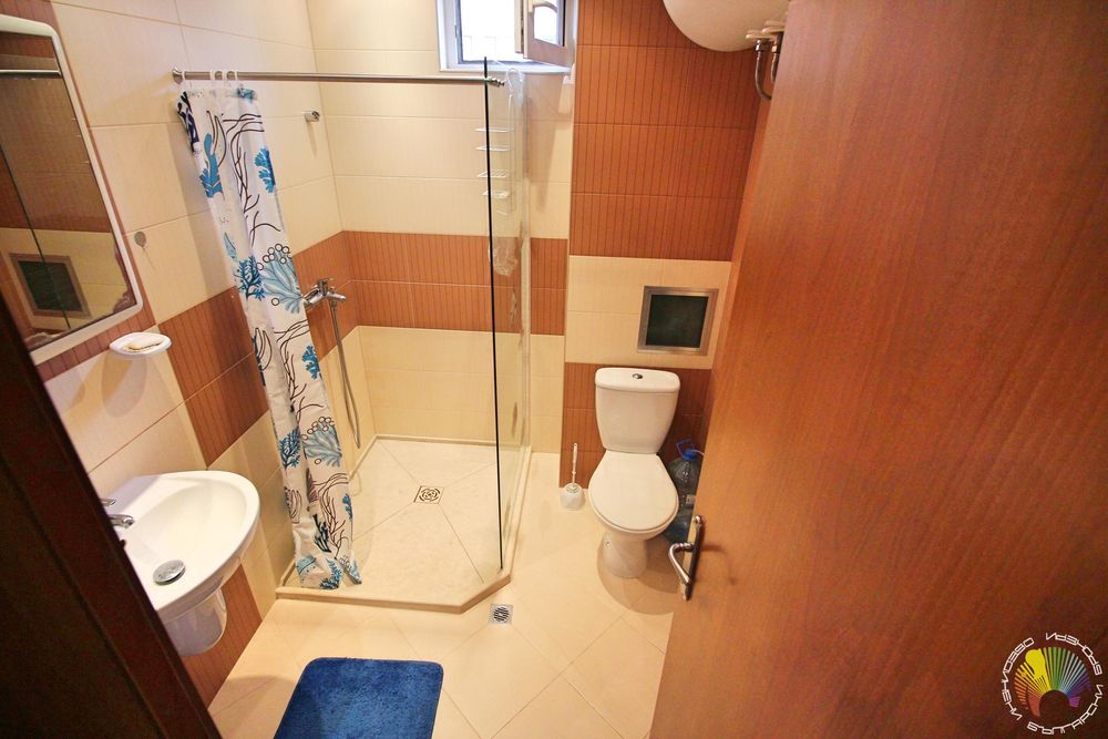 Дава се под наем Двустаен апартамент в Бургас, Сарафово - 62 кв.м за 306 € - Снимка #6