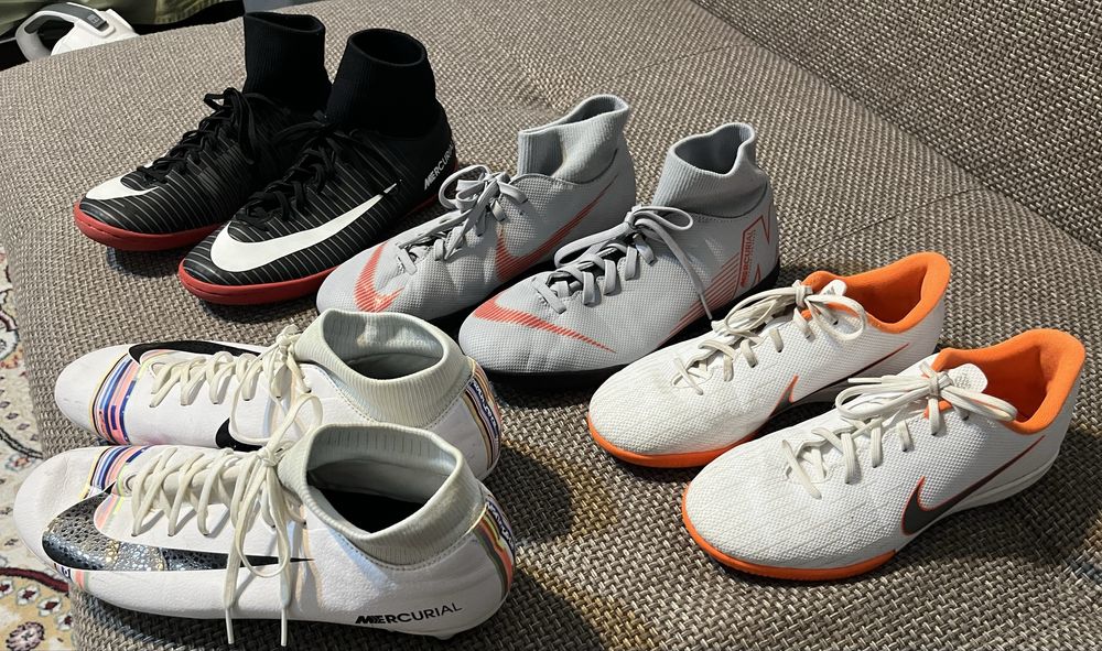 Футзалки Nike и бутсы