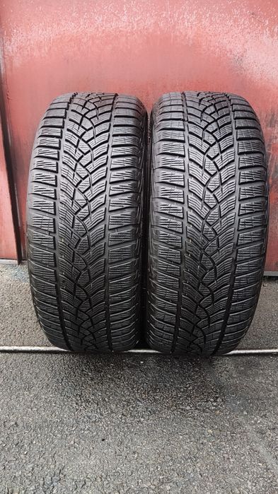 2бр. зимни гуми 225/55/17 GoodYear Ultra Grip Performance+
dot2724